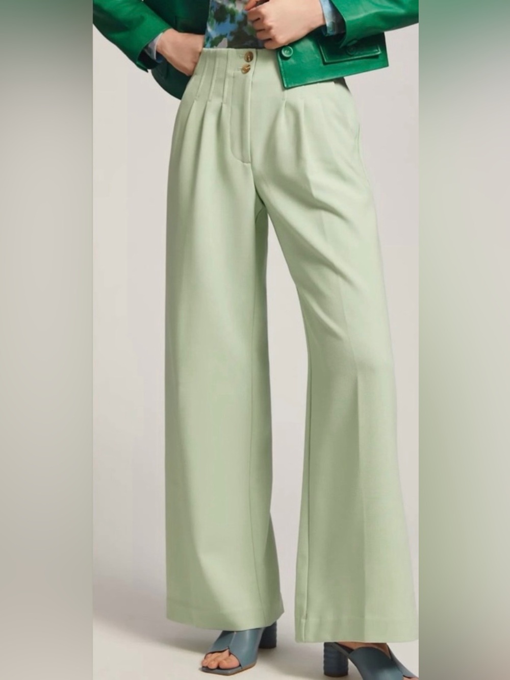 Maeve Anthropologie Green Wide-Leg Pants With Pleated
Waist Women’s Size: 6